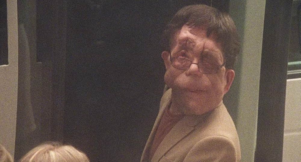 Chained for Life（原題）の画像