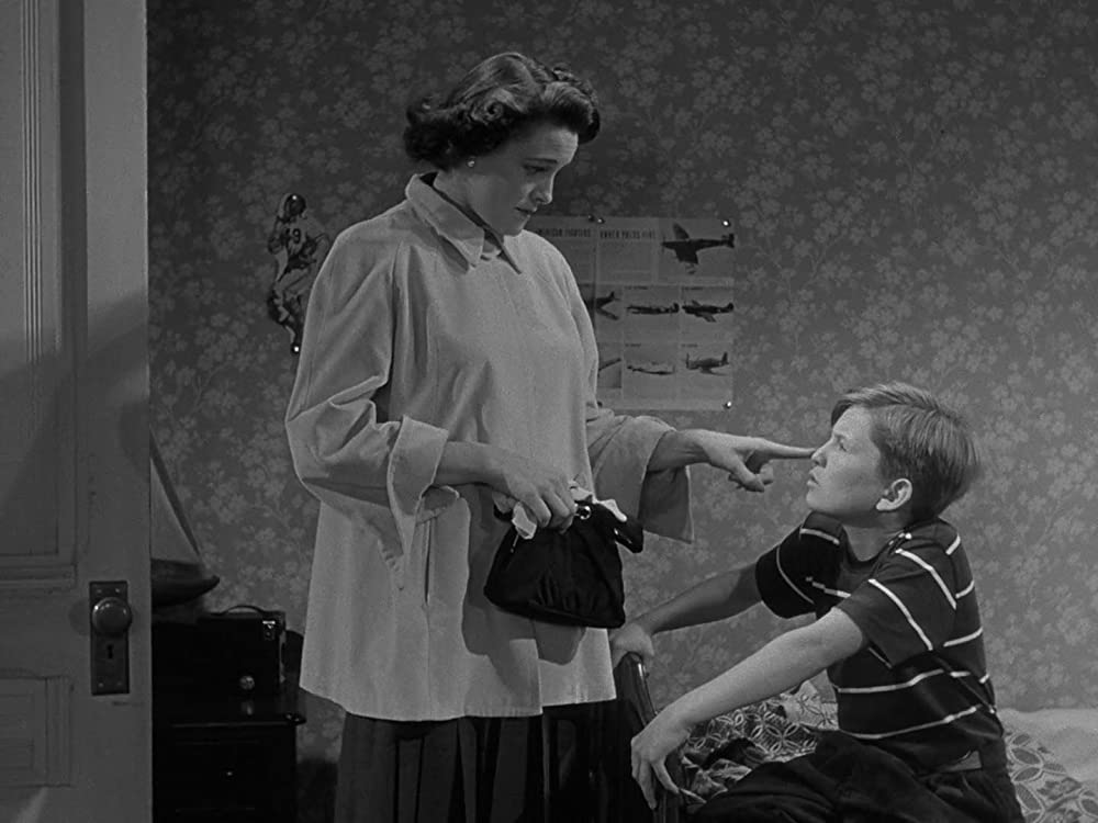 「地球の静止する日」Billy Gray & パトリシア・ニールの画像