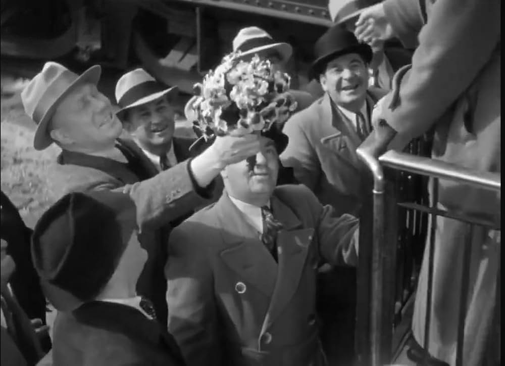 笑ふ巨人の画像