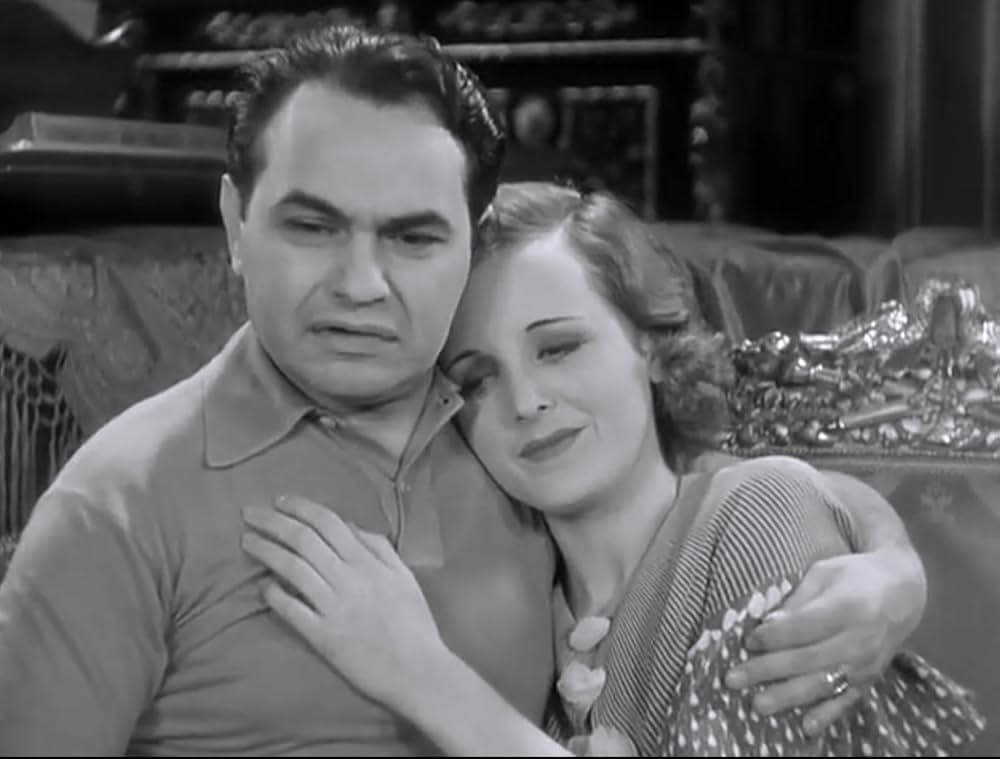 笑ふ巨人の画像