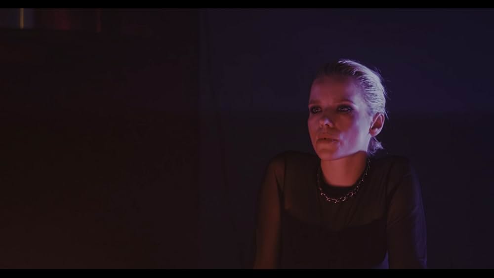 トーテム 呪いの首飾りの画像