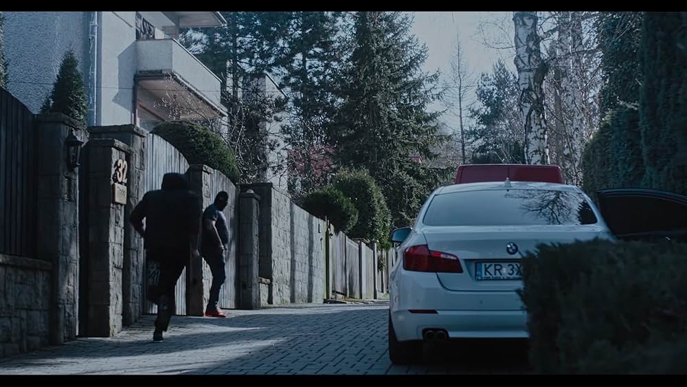 トーテム 呪いの首飾りの画像