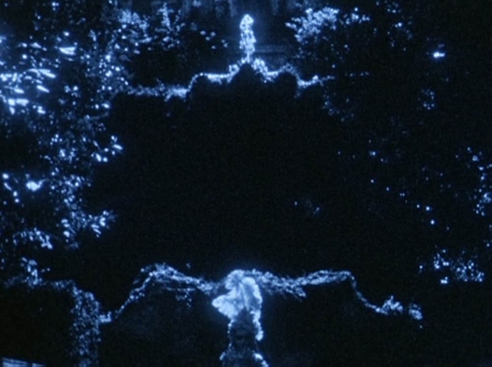 人造の水の画像