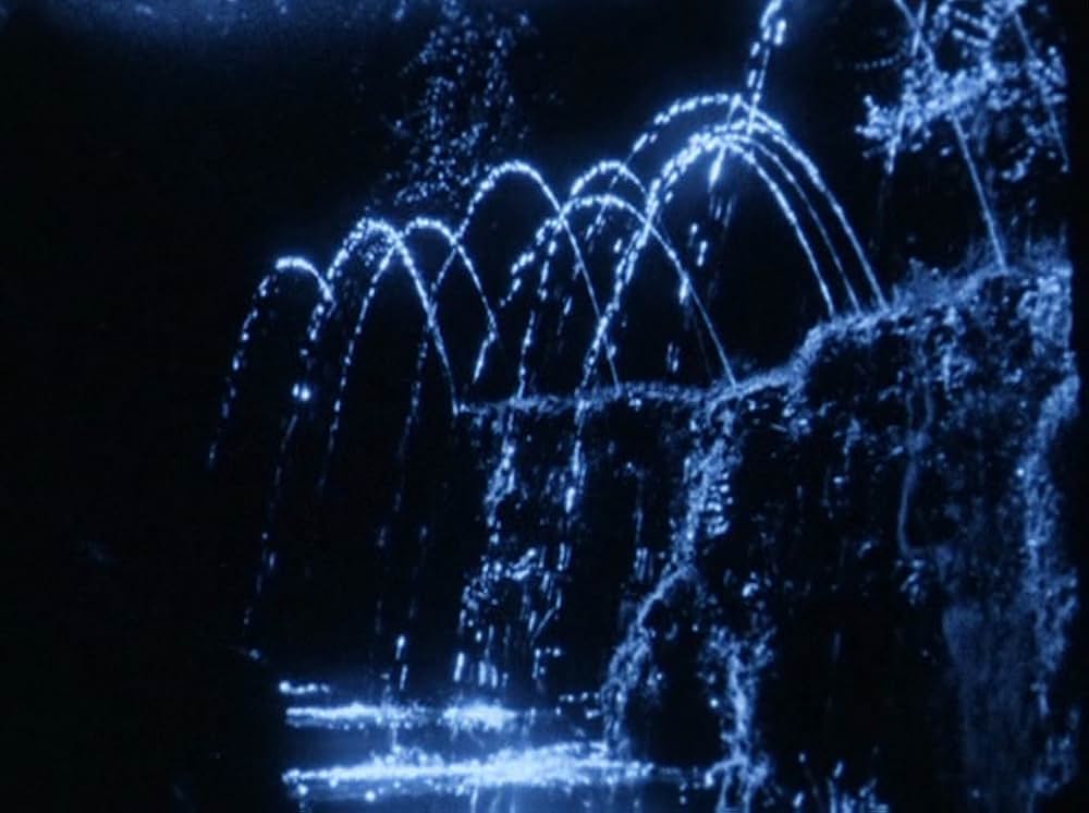 「人造の水」の画像