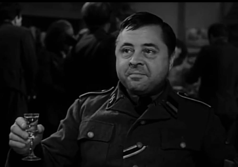 暁前の決断の画像