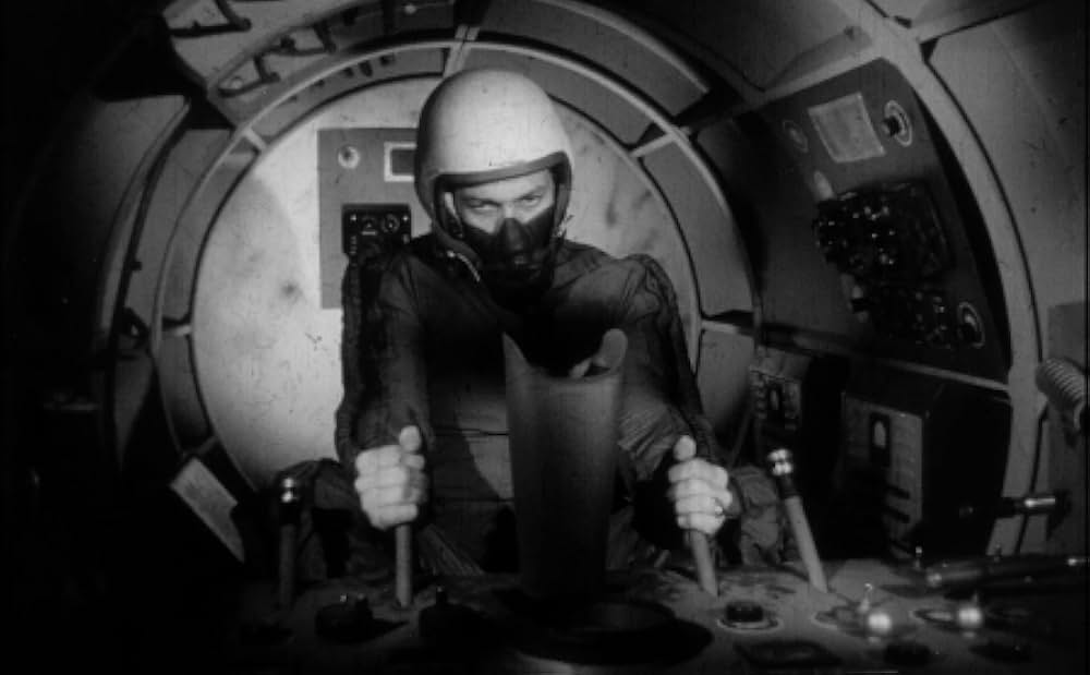 X星から来た吸血獣の画像