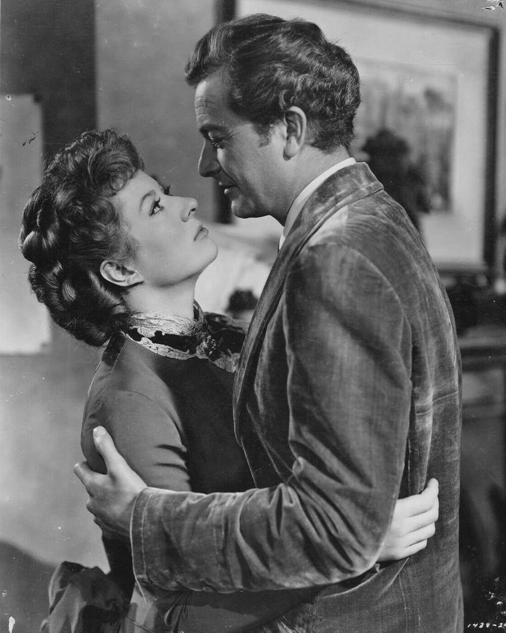 フォーサイト家の女の画像