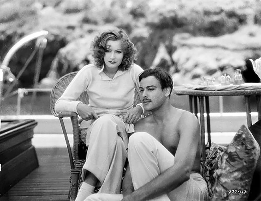 船出の朝の画像