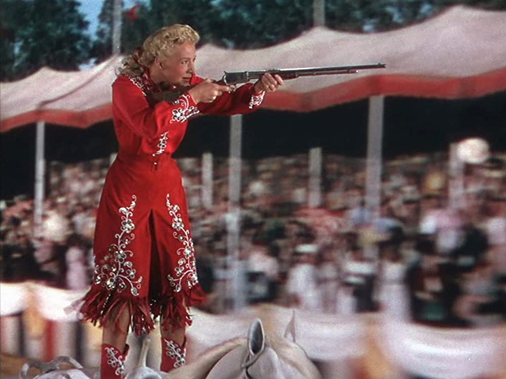 「アニーよ銃をとれ」ベティ・ハットンの画像