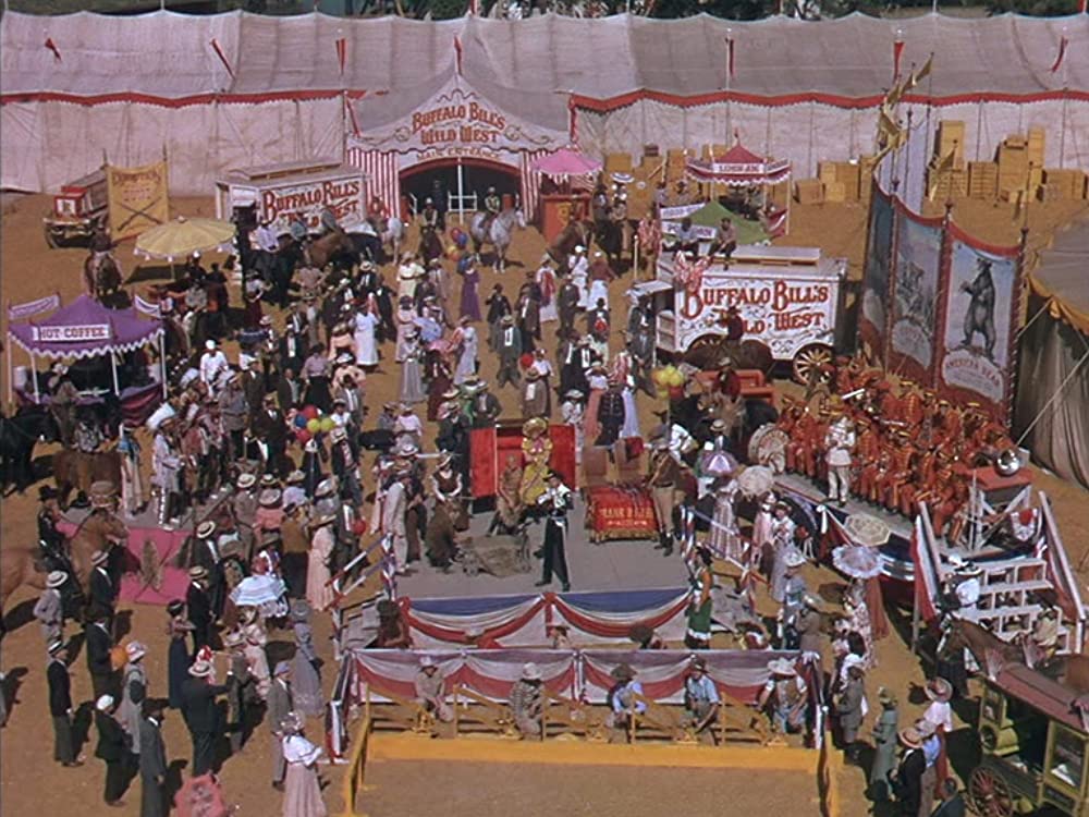 アニーよ銃をとれの画像