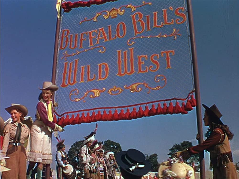 アニーよ銃をとれの画像