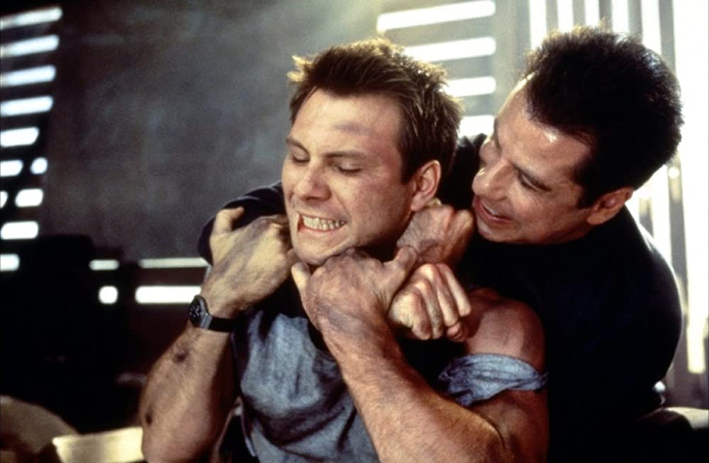 ブロークン・アローの画像