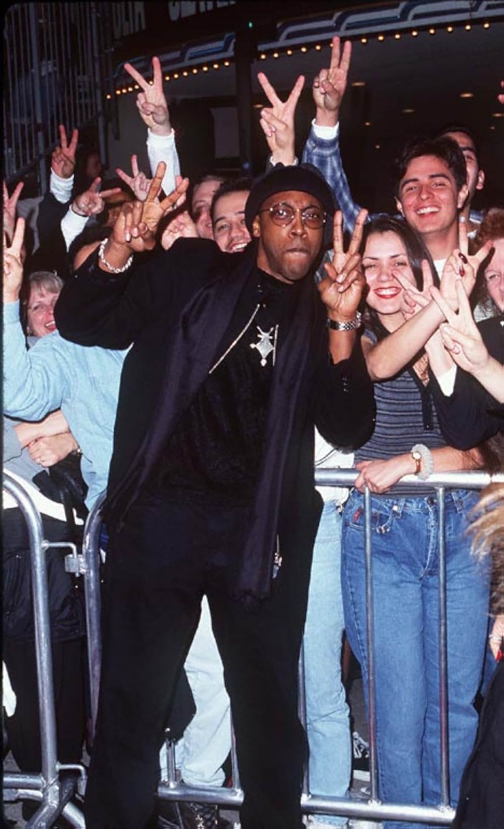 ブロークン・アローの画像