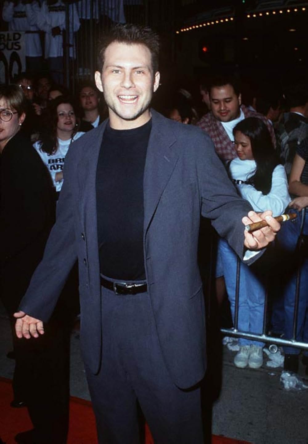 ブロークン・アローの画像