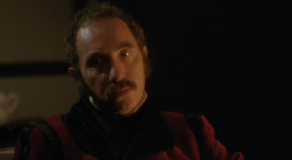 鏡の国の“D”の画像