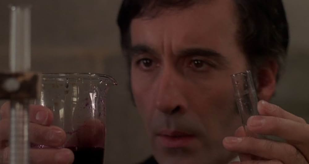 怪奇！二つの顔の男の画像