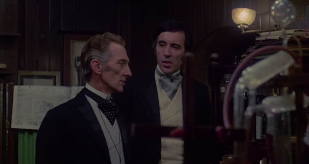 怪奇！二つの顔の男の画像