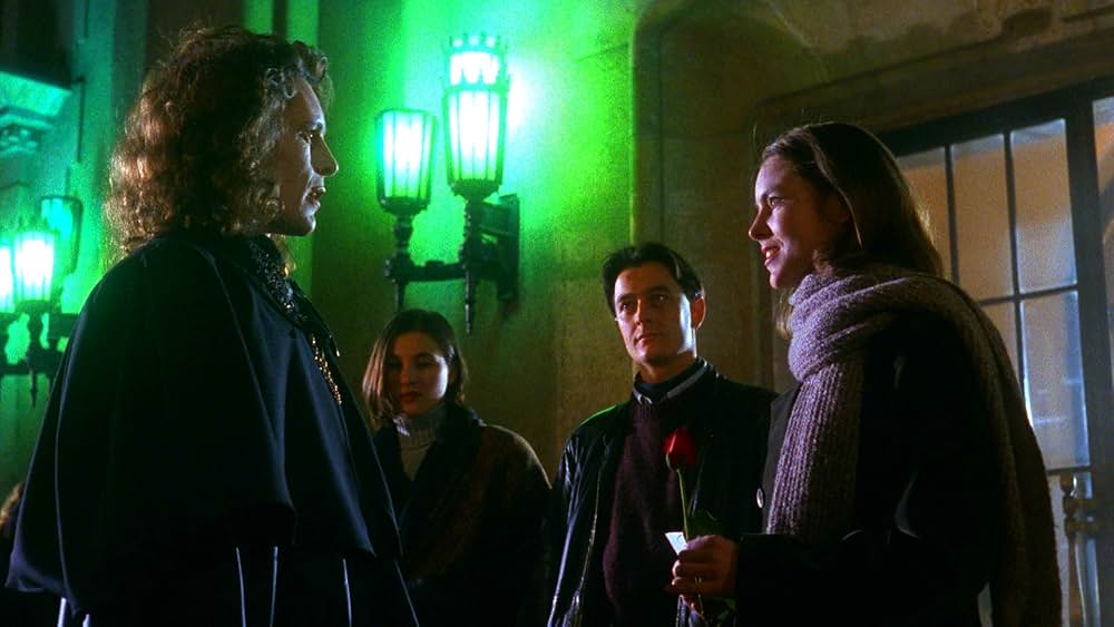 血と薔薇の画像