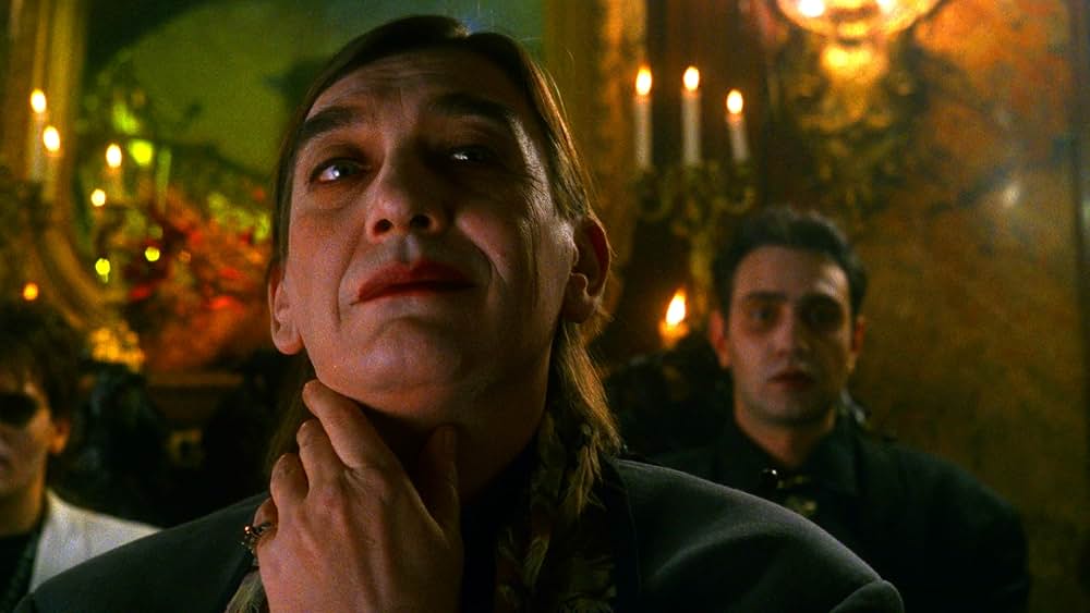 血と薔薇の画像