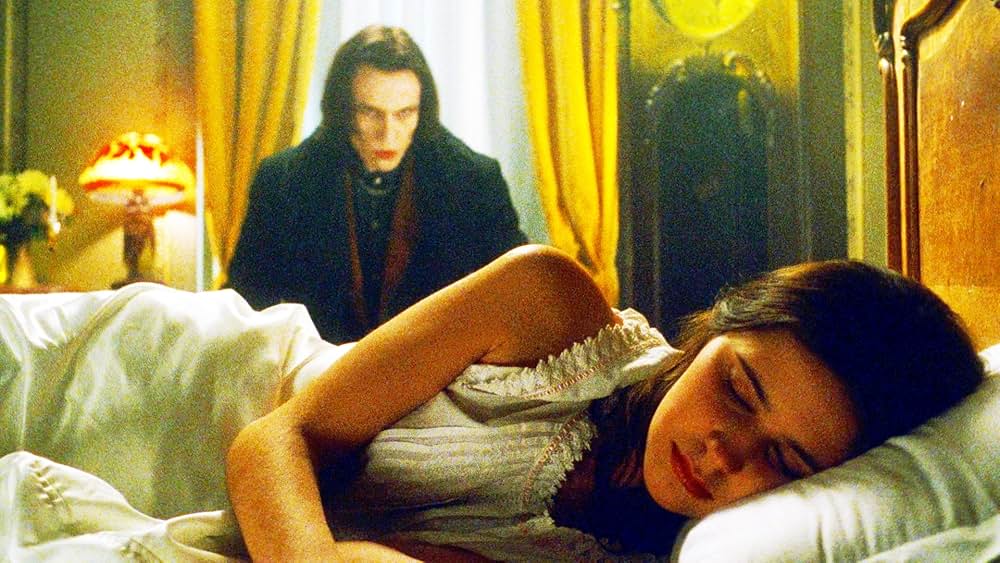 血と薔薇の画像