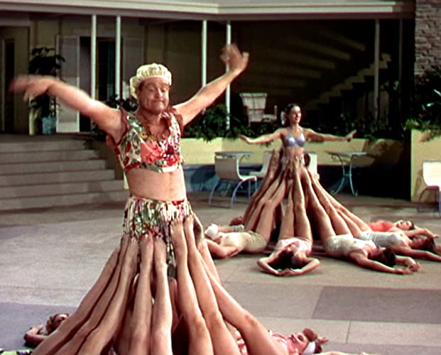 水着の女王の画像