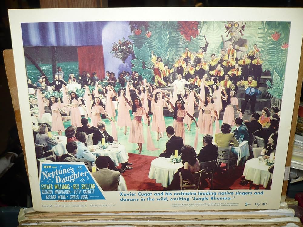 水着の女王の画像