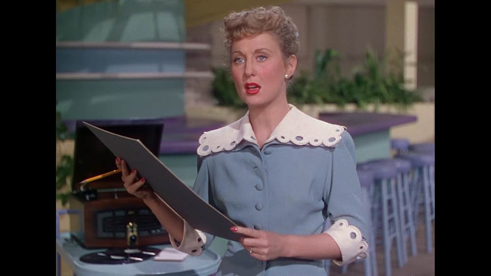 水着の女王の画像