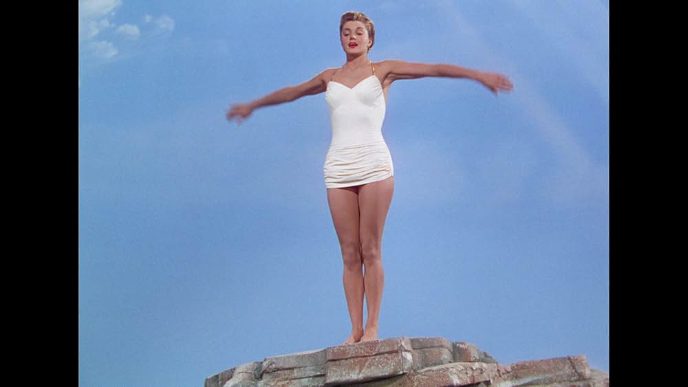 水着の女王の画像