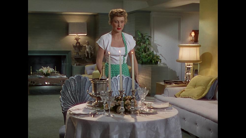 水着の女王の画像