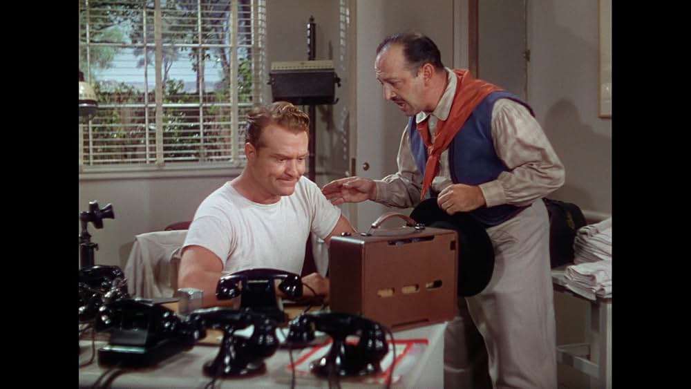 水着の女王の画像