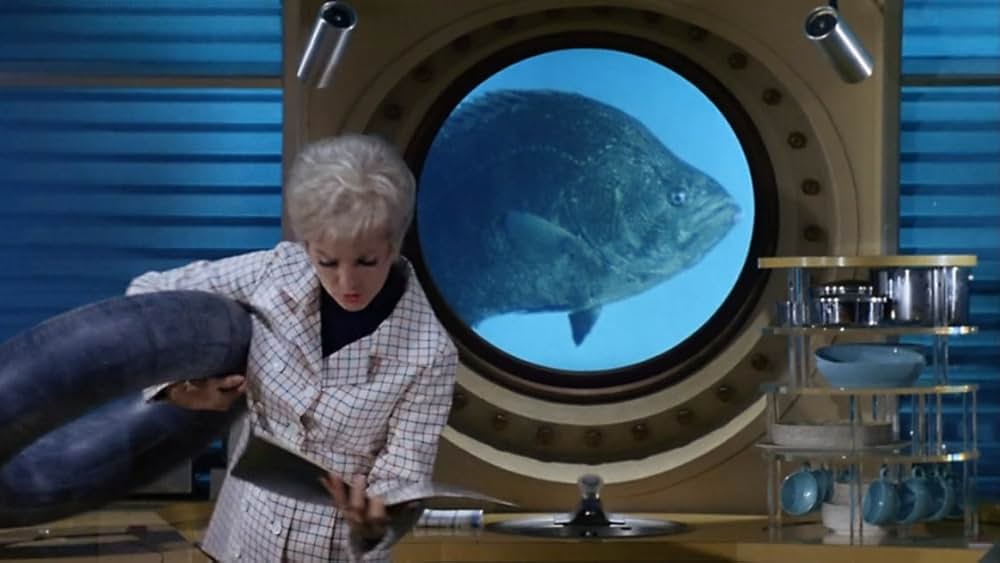 海軍てんやわんや騒動記の画像