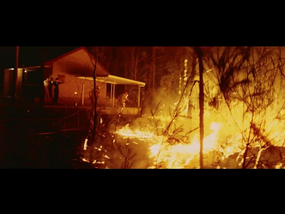 12月の熱い夏／裏切りが呼ぶ、陰謀の炎の画像