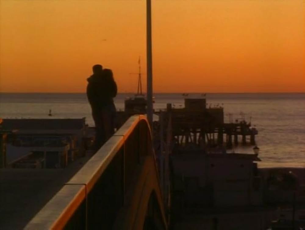 見せたがる女の画像