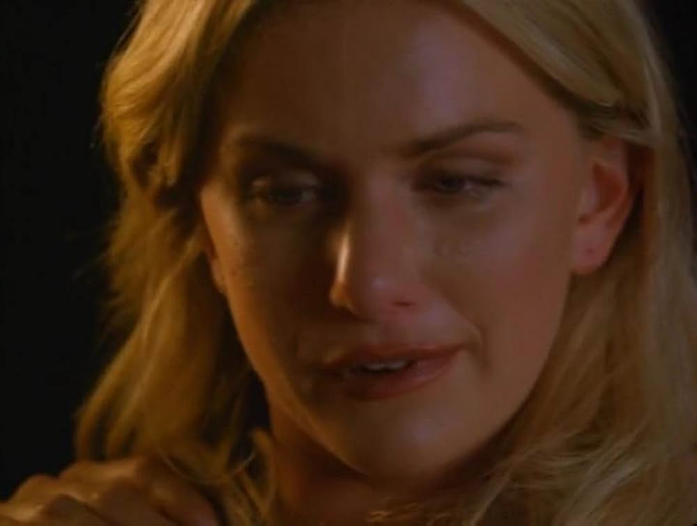 見せたがる女の画像