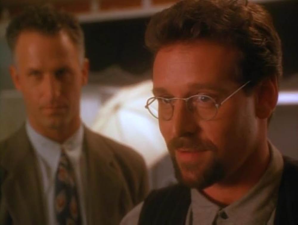 見せたがる女の画像