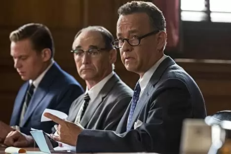 「ブリッジ・オブ・スパイ」トム・ハンクス & マーク・ライランス & ビリー・マグヌッセンの画像