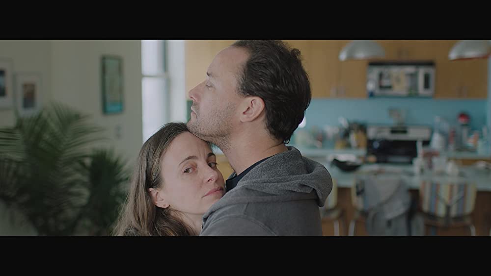 向かいの窓の画像