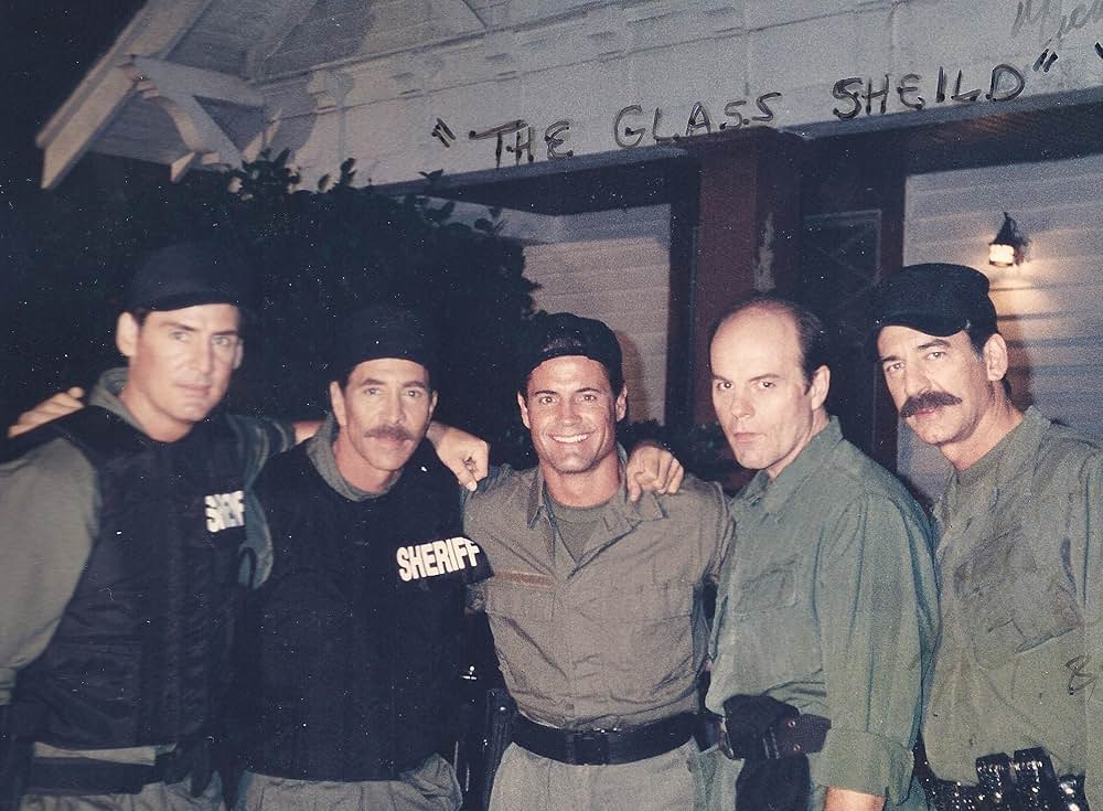 グラス・シールドの画像