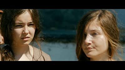 裸足の季節の画像