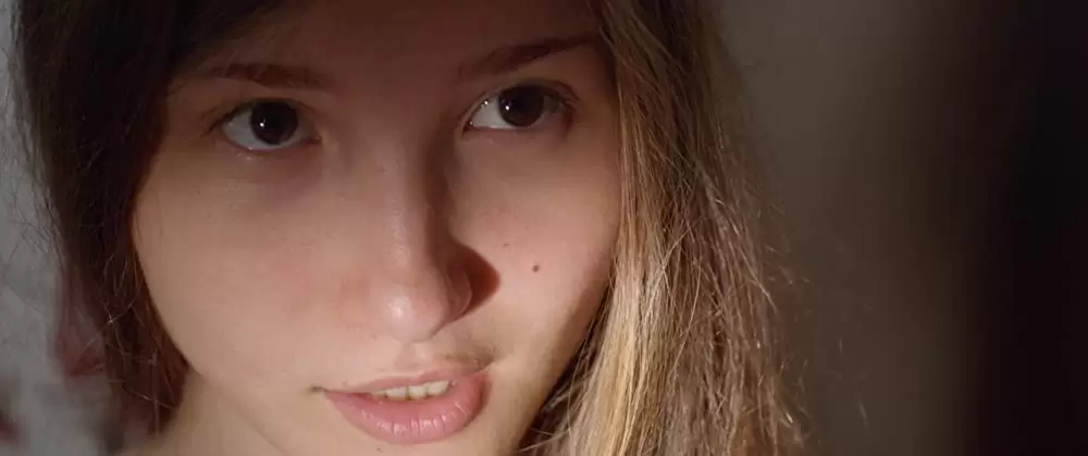 裸足の季節の画像