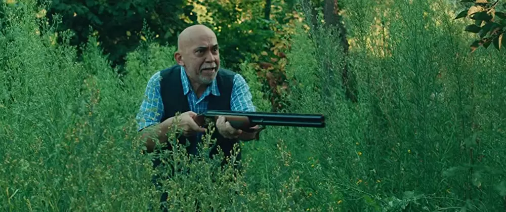 裸足の季節の画像