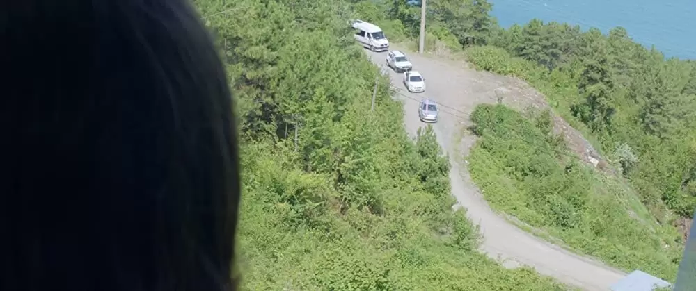 裸足の季節の画像