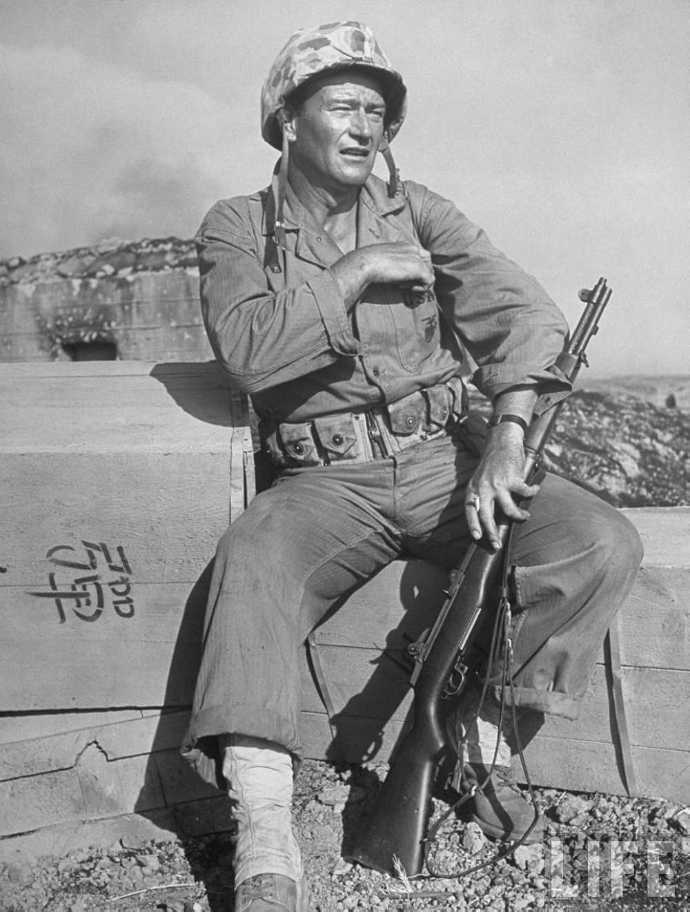 硫黄島の砂の画像