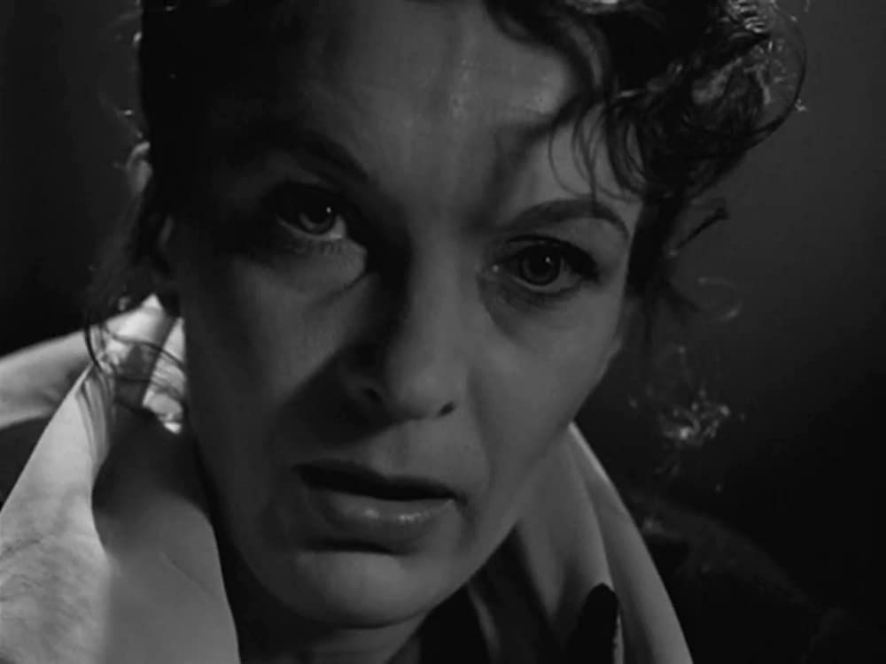 落ちた偶像の画像