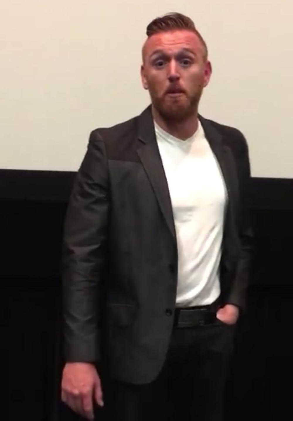 ネバー・サレンダー 肉弾乱撃の画像