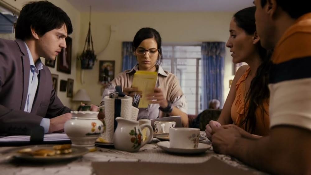 From Prada To Nada（原題）の画像