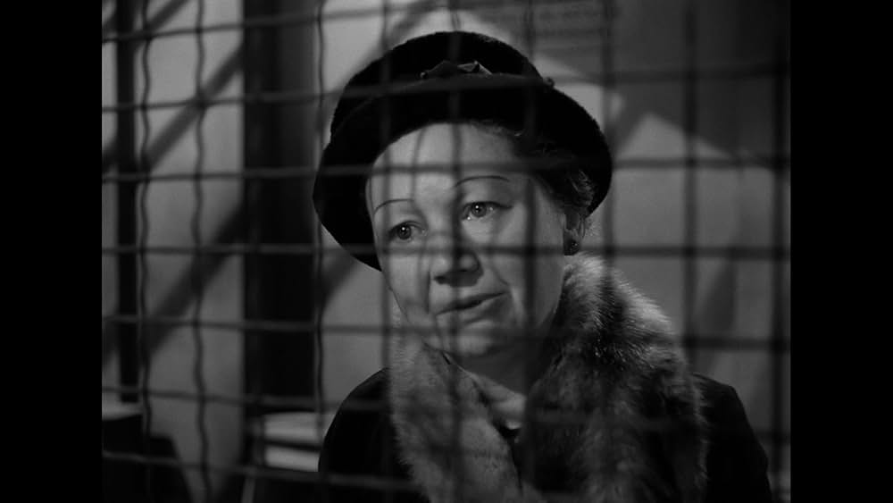 女囚の掟の画像