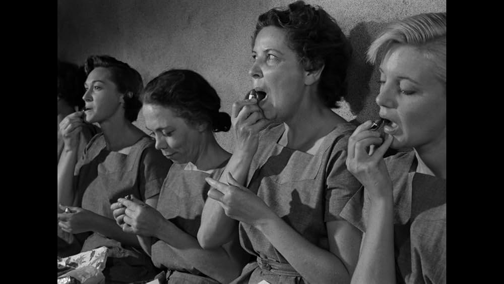 女囚の掟の画像