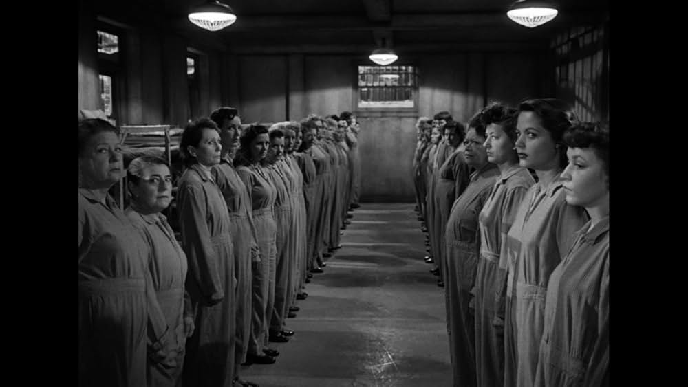 「女囚の掟」の画像