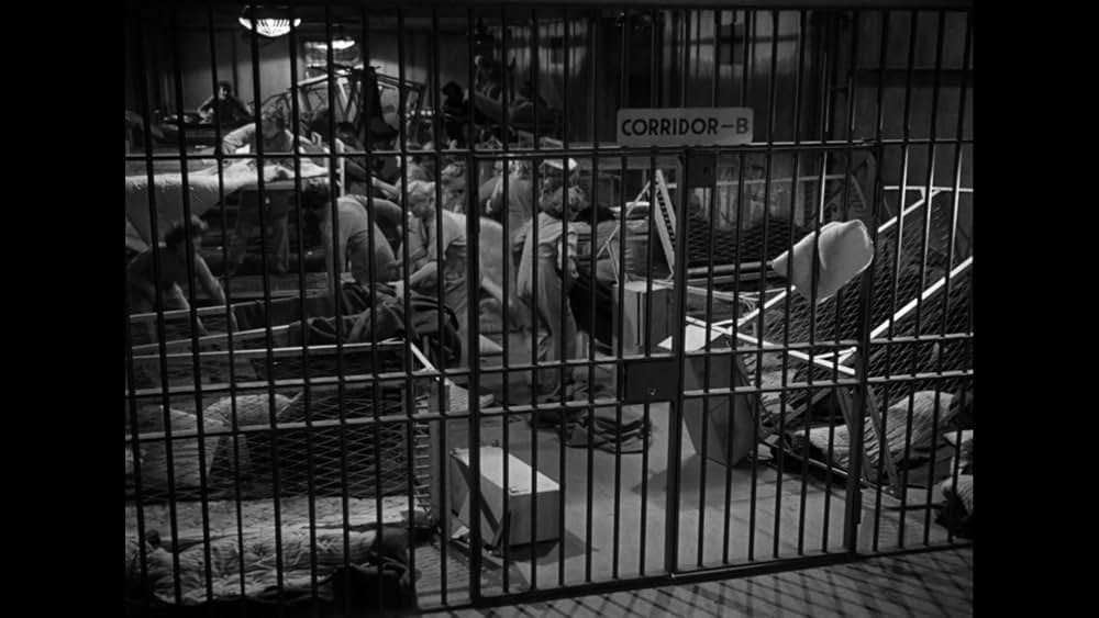 女囚の掟の画像